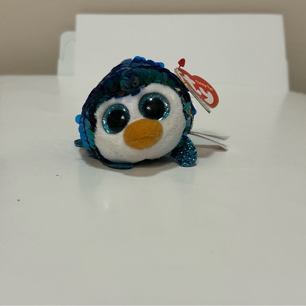 Teeny Tys - Payton the Penguin – Flippable
